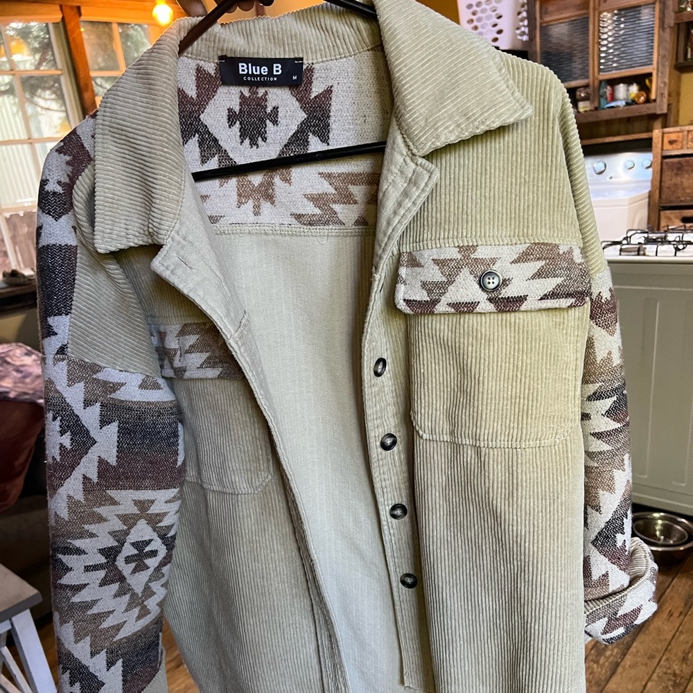 Blue B Women's Beige and Brown Cardigan Sweater